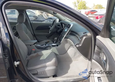 2015 Chevrolet Malibu Ls z USA, uszkodzony, nr VIN 1G11B5SL6FF179033